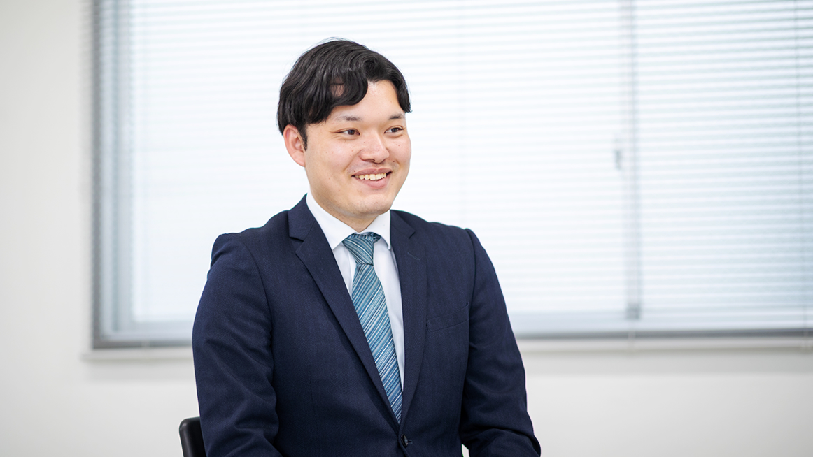 社員